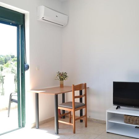 Athina'S Apartment In Olive Grove Faliraki Exterior foto